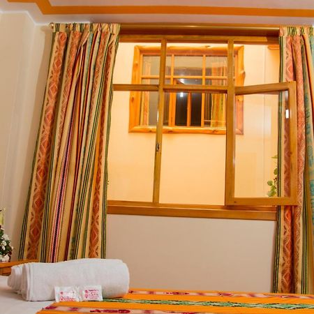 Santa Fe Otel Otavalo Dış mekan fotoğraf
